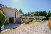 ApartmentsGarda - Albisano Sky House - Bed and Breakfast Torri del Benaco