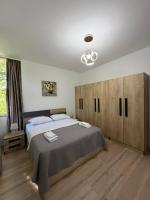 Green Haven Apartment By the Sea - B&B Durrës