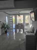 White House Apartman Miskolc,Penthouse - Ferienwohnung Miskolc