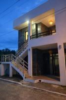 Suite moderna en Cabrera cerca de playas con aire, WiFi y parking - B&B Cabrera