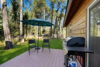 Pet-Friendly Cabin Fenced Yard Near Lake - B&B Donnelly