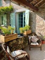 Cottage et jardin au calme pour soirées estivales - B&B Marval
