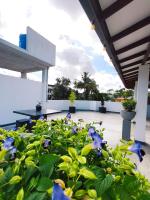 Blue Sky Villa Galle - B&B Galle