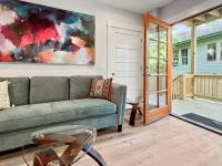 Downtown Retreat - Private Yard- Parking - B&B Asheville