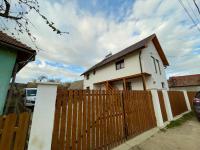 Mi casa su casa - Bed and Breakfast Lăzarea