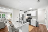 GSU Getaway 4BR3BA spacious pet friendly - Bed and Breakfast Statesboro