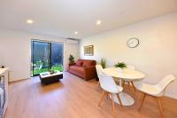Relaxing Christchurch Base near the CBD - B&B Christchurch