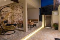 Nouvelles Roses 1 - B&B Néa Róda