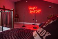 Karaoke Romantic Dome Hot Tub Foosball & Mini Billiards - B&B Dallas