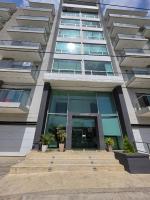 Luxury 3br 2ba Penthouse close to Airport-Beach-Rooftop Pool - Ferienwohnung Cartagena