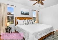 Willow Trace- Cute Condo, Hot Tub, Minutes to Pigeon Forge! - Bed and Breakfast Pigeon Forge