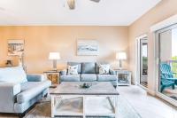 6th-Floor Condo with Pool Hot Tub and Gym - B&B Destin