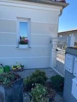 Residence Blanc Suites - Private Ferienresidenz mit Pool & Garten - Bed and Breakfast Rain