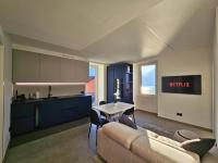 Casa Cremia, Lake Como Luxury Apartment - Pool with View - B&B Cremia