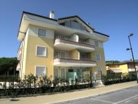 Villa con Vista Mare