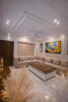 Global properties 2BED apartments In canal road self check-in - B&B Faisalabad