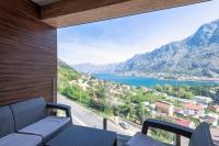 Luxury 3BR Panoramic Kotor Bay View Near Old Town - Bed and Breakfast Škaljari