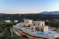 Carob Luxury Villas - Bed and Breakfast Gavalochori