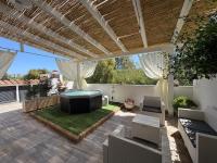 Splendido Appartamento San Teodoro Budditogliu con Jacuzzi - B&B San Teodoro