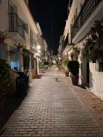 Casa Mia Central Estepona Old Town Cozy House 3 bedrooms - Chambres d'hôtes Estepona