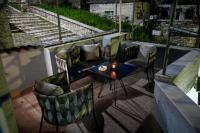 Old Bazaar Balcony Villa - B&B Gjirokastër