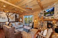 Upscale Designer Chalet Amazing Game Room! - B&B Big Bear Lake