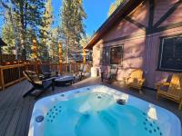 Wolf's Chalet Summit Hot Tub Pet Friendly - Chambres d'hôtes Big Bear Lake