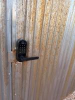 Modern Urban Container Retreat Sleeps 5 Near UofA, Banner, Central Tucson - Chambres d'hôtes Tucson
