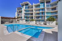 Dwell @ 22, Oceanfront Apartment - B&B Bargara
