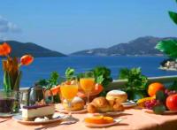 Apartmani sa bazenom uz plaźu i prekrasnim pogledom - B&B Neum