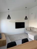 Bright apartment with Sauna & Terrace - 4 guests - Ferienwohnung Pori
