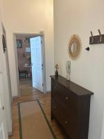 Bright, Spacious, Newly Renovated Apartment - Chambres d'hôtes Greenhithe