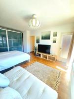 Pal House - Stay Like A Friend - Chambres d'hôtes Helsinki