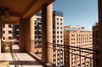 Bright 2 Bedroom Apartment Mayrig Building, with nice Balcony View, near Republic Square - B&B Jerevan