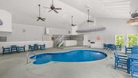 Daylight Cove Lakefront Chic - B&B Lake Ozark