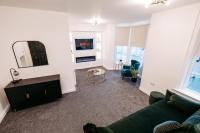 Maxwell View-Luxury 2 Bedroom Apartment-Free Private Gated Parking On-Site - Ferienwohnung Scarborough