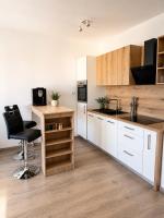 Apartmán centrum BB s balkónom a parkovaním - B&B Banská Bystrica