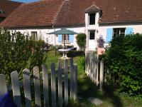 Gite de la Pierre Bleue, Authentique Maison à la campagne - B&B Verdon