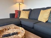 Newly refurbished - Corby Short Stays and Contractors - Sleeps 5 free private parking - B&B Rockingham