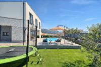 Villa Ammi - swimming pool&barbecue - B&B Kaštel Novi