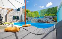 Villa Ivana heatead and saltwater Pool - B&B Donji Vinjani