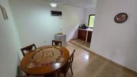 Apartment mit Poolblick