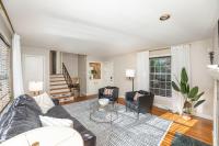 Close 2 Southpark Pet Friendly w Fenced-In Yard - B&B Charlotte