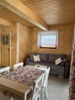 Domek Pod Tatrami - Koniówka, blisko Term Chochołowskich - B&B Koniówka