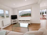 CARAVIA Playa LA ESPASA - Mar y montaña, amplia terraza - Ferienwohnung Duesos