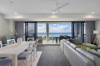 The Cove 903 Oceanview Apartment with Pool & Gym - B&B Forster
