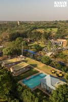 StayVista at Kaimalgarh Aravalli Estate with Private Pool & Lake - Chambres d'hôtes Gurgaon