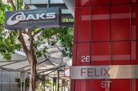 City Apartment with Stunning River Views Up to 6 Guests and 2 Parking - Chambres d'hôtes Brisbane