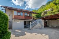 Apartment Lev with Terrace and 2 Bedrooms - B&B Tolmin
