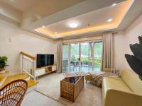Minimalist 2BR Pico De Loro Near Beach and Pool - B&B Nasugbu
